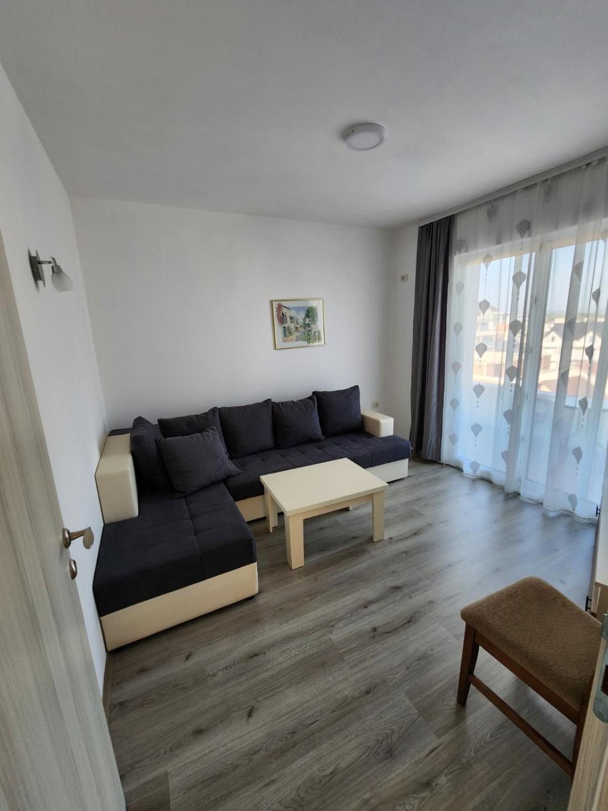 Apartment Flora Bregvija Exteriér fotografie